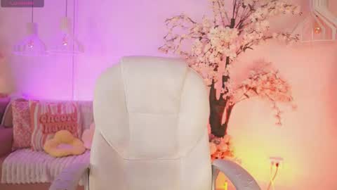 Snapshot of jadesummerr chatting on November 2025 11:31:02 AM Jade Summer online show from November 2025 11:31:02 AM