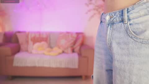 Snapshot of jadesummerr chatting on November 2025 11:31:02 AM Jade Summer online show from November 2025 11:31:02 AM