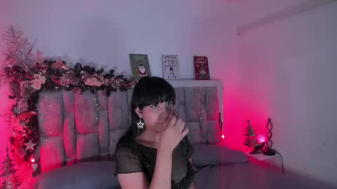 Jade online show from December 2025 06:34:01 PM