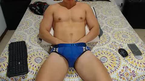 jahshot4 online show from April 2026 05:03:02 AM