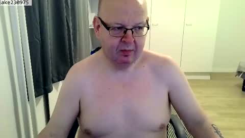 Jake2309 online show from June 2026 07:11:01 PM