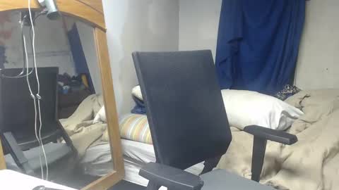 showingitoff online show from September 2025 06:04:02 AM