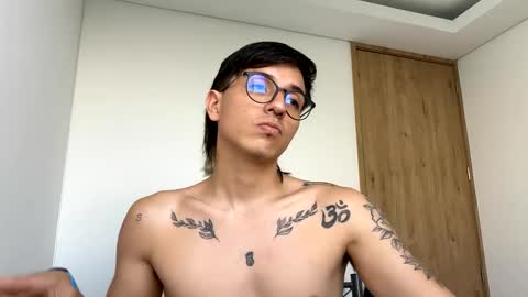 Snapshot of jake_boersma chatting on January 2025 10:02:01 PM JAKE BOO online show from January 2025 10:02:01 PM