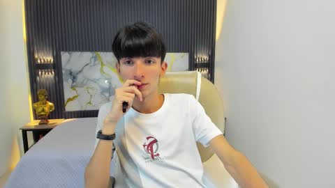 JAKE online show from September 2025 08:01:01 PM