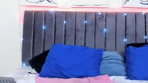 Snapshot of jake_shadow14 chatting on December 2024 12:16:01 AM Hi guys im new 3 online show from December 2024 12:16:01 AM