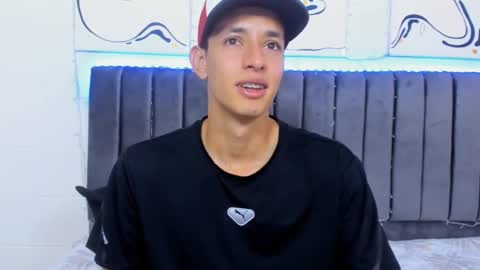 Snapshot of jake_shadow14 chatting on February 2025 05:37:01 PM Hi guys im new 3 online show from February 2025 05:37:01 PM