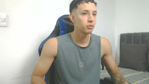 Hi guys im new 3 online show from April 2026 09:43:01 PM