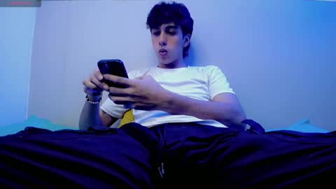 Snapshot of jake_tripp chatting on December 2025 04:29:01 AM jake_tripp online show from December 2025 04:29:01 AM