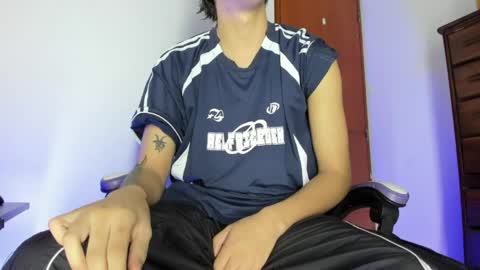 jake online show from April 2026 01:04:01 AM