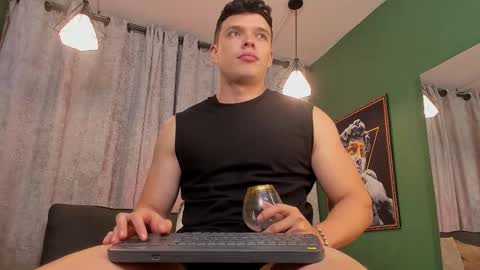 Jake Tyler online show from October 2025 10:54:02 PM