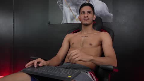 Snapshot of jakemoxley chatting on November 2025 01:11:01 PM JakeMoxley online show from November 2025 01:11:01 PM