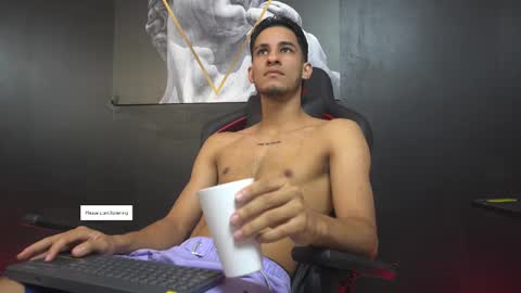 Snapshot of jakemoxley chatting on November 2025 12:16:02 PM JakeMoxley online show from November 2025 12:16:02 PM