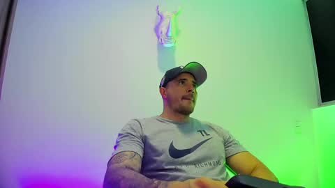 jakestone_1 online show from May 2026 02:39:01 AM