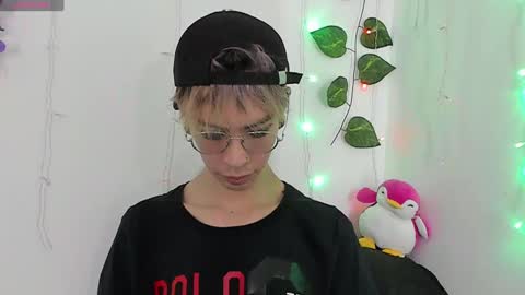 Jakke Independent model online show from January 2025 09:57:02 PM