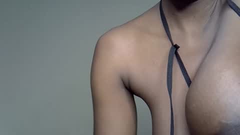 Snapshot of jalie_petite256 chatting on September 2025 10:49:02 AM immy the great online show from September 2025 10:49:02 AM