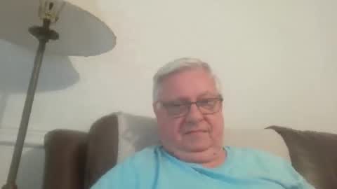 Snapshot of jam65 chatting on December 2025 06:03:02 PM jam65 online show from December 2025 06:03:02 PM