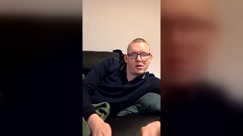 james0901998 online show from July 2026 11:00:01 PM