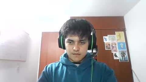 Snapshot of james__taylor21 chatting on December 2024 04:04:02 AM JAMES TAYLOR online show from December 2024 04:04:02 AM