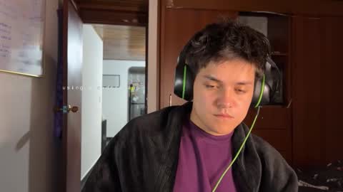 Snapshot of james__taylor21 chatting on September 2025 01:39:02 AM JAMES TAYLOR online show from September 2025 01:39:02 AM