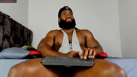 Snapshot of james_bbcmuscle chatting on April 2026 08:57:02 PM James BBC online show from April 2026 08:57:02 PM