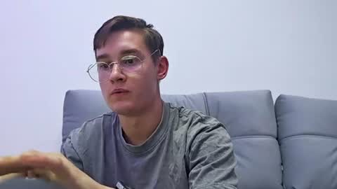 Snapshot of james_ice_ chatting on July 2026 05:48:02 PM james ice online show from July 2026 05:48:02 PM