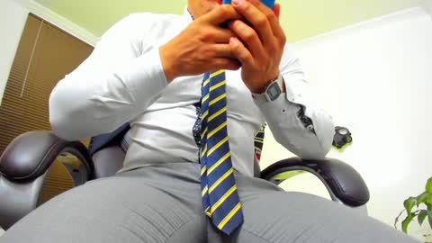 Snapshot of james_thick1 chatting on January 2025 12:02:02 PM James online show from January 2025 12:02:02 PM