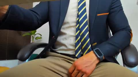 Snapshot of james_thick1 chatting on September 2025 06:33:01 PM James online show from September 2025 06:33:01 PM