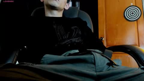 Snapshot of james_thick1 chatting on February 2026 04:02:02 PM James online show from February 2026 04:02:02 PM