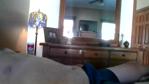 jamesb23304 online show from May 2026 12:46:02 PM
