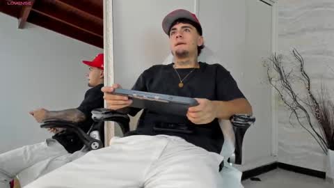 jamesdekker online show from September 2025 07:58:02 PM