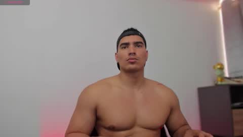 Snapshot of jamesgraay chatting on November 2025 07:02:02 PM James Gray online show from November 2025 07:02:02 PM