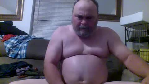 Snapshot of jameshardon5 chatting on January 2025 01:21:02 AM Hey online show from January 2025 01:21:02 AM