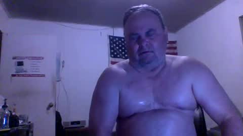 Snapshot of jameshardon5 chatting on January 2025 01:41:02 AM Hey online show from January 2025 01:41:02 AM