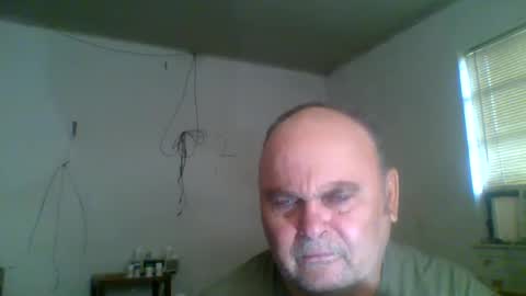 Snapshot of jameshardon5 chatting on September 2025 02:05:02 PM Hey online show from September 2025 02:05:02 PM