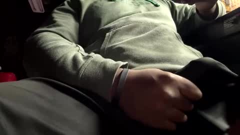 James H online show from November 2025 05:17:01 AM