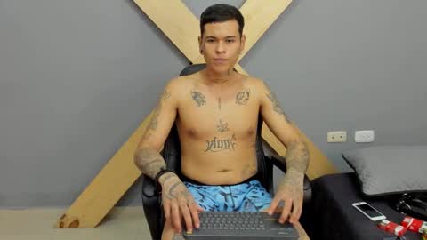 Jamesinked  online show from December 2024 03:32:02 PM