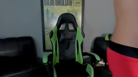 Jamesinked  online show from January 2025 07:53:01 PM