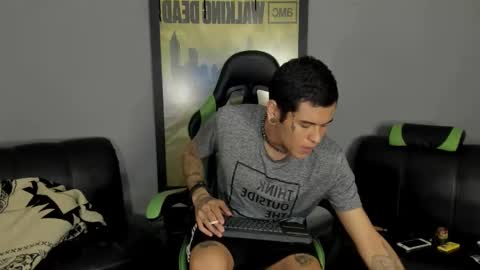 Jamesinked  online show from February 2025 10:14:02 PM