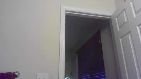 Snapshot of jamesjewels chatting on February 2025 01:54:01 PM jamesjewels online show from February 2025 01:54:01 PM