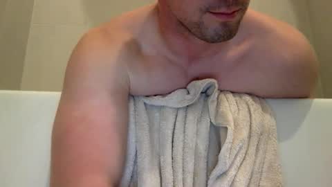 jamesnewtron online show from April 2026 03:07:01 AM