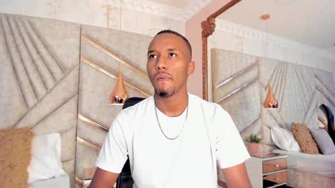 Snapshot of jamesparck chatting on January 2025 12:03:02 PM James online show from January 2025 12:03:02 PM