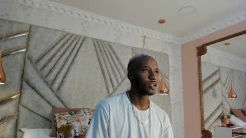 Snapshot of jamesparck chatting on February 2025 12:08:02 PM James online show from February 2025 12:08:02 PM