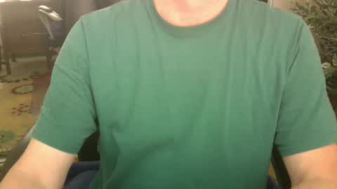 Snapshot of jamesray722 chatting on November 2025 06:01:01 PM jamesray722 online show from November 2025 06:01:01 PM