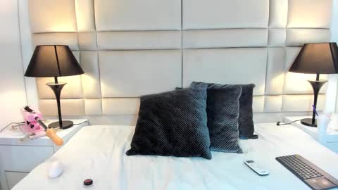 jamess_ford online show from February 2025 02:17:02 AM