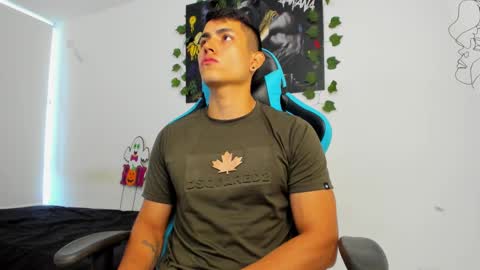 Jamess hott online show from January 2025 01:20:02 PM