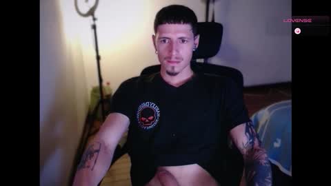 jamesss____ online show from November 2025 07:04:02 PM