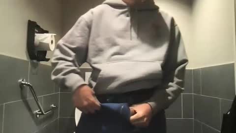 Snapshot of jami4u chatting on November 2025 01:21:02 PM JAMI4U online show from November 2025 01:21:02 PM