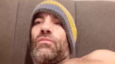 Snapshot of jamie198307 chatting on December 2025 08:07:02 AM jamie198307 online show from December 2025 08:07:02 AM