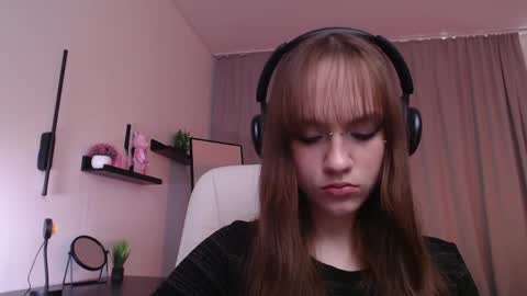 jamie_chung online show from April 2026 04:46:01 AM