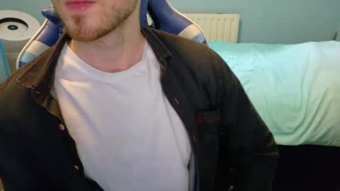 Snapshot of jamie_lad chatting on January 2025 01:43:01 PM Jamie online show from January 2025 01:43:01 PM